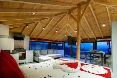 Villa Saten Korunaklı Havuz 92