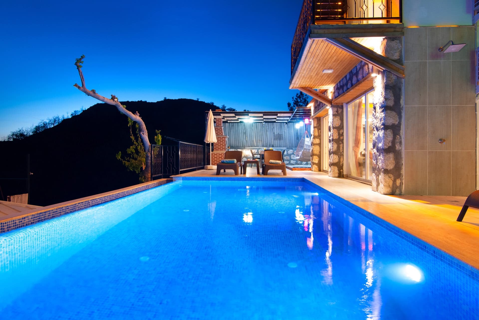 Villa Saten Korunaklı Havuz 98