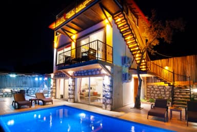 Villa Saten Korunaklı Havuz 64