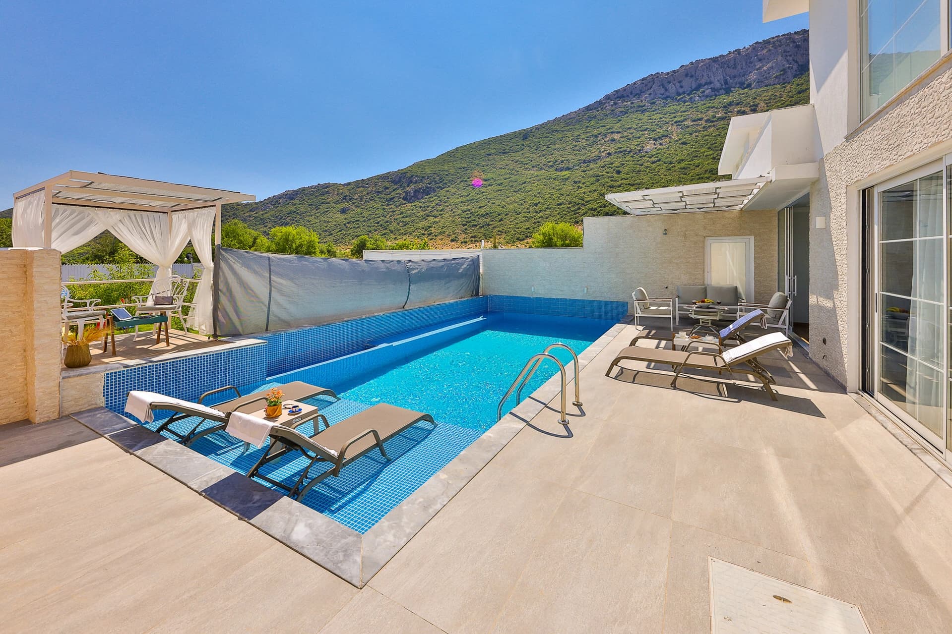 Villa Mulberry Barley Korunaklı Havuz 94