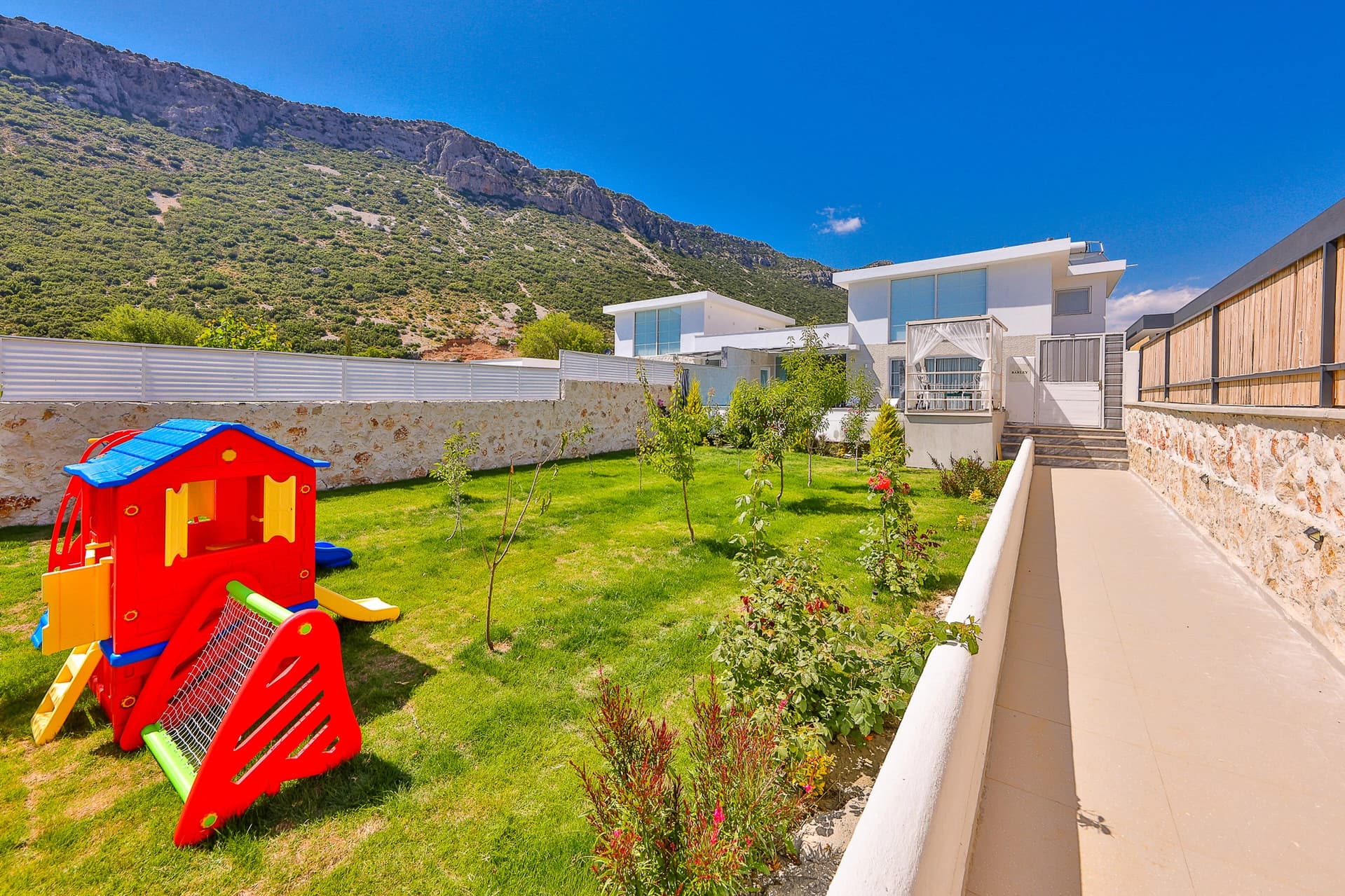 Villa Mulberry Barley Korunaklı Havuz 60