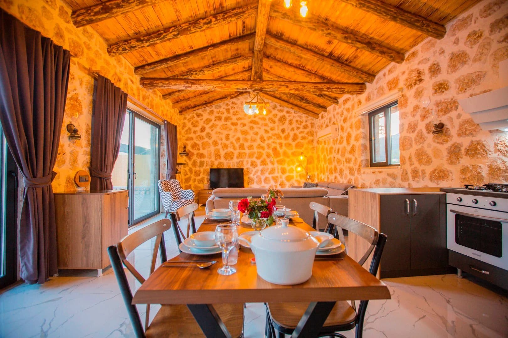 Villa Happy Çil Korunaklı Havuz 88