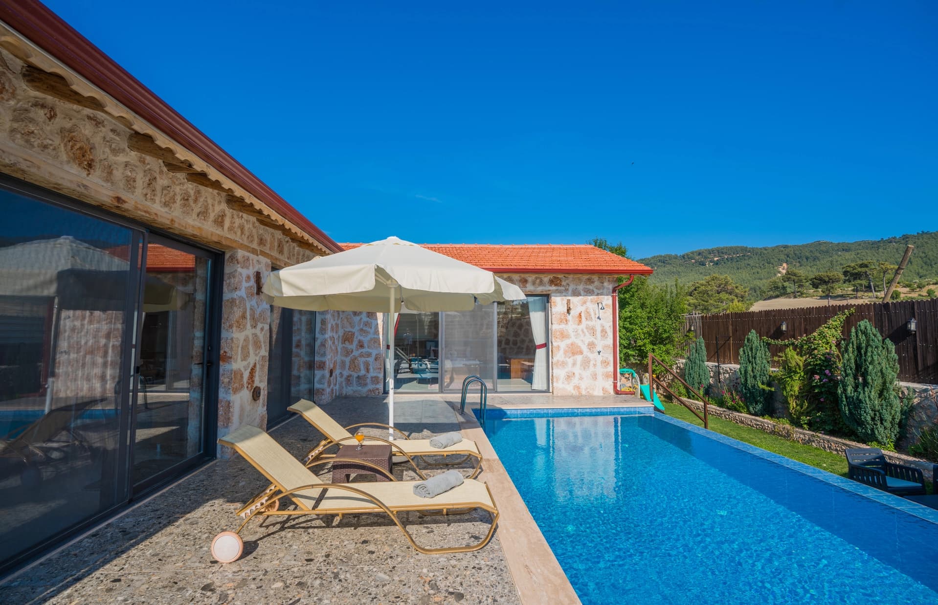 Villa Happy Çil Korunaklı Havuz 46