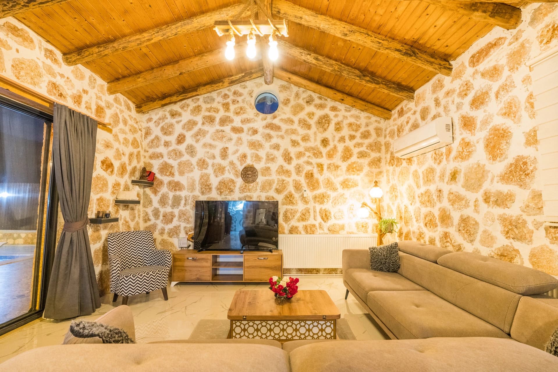 Villa Happy Çil Korunaklı Havuz 54