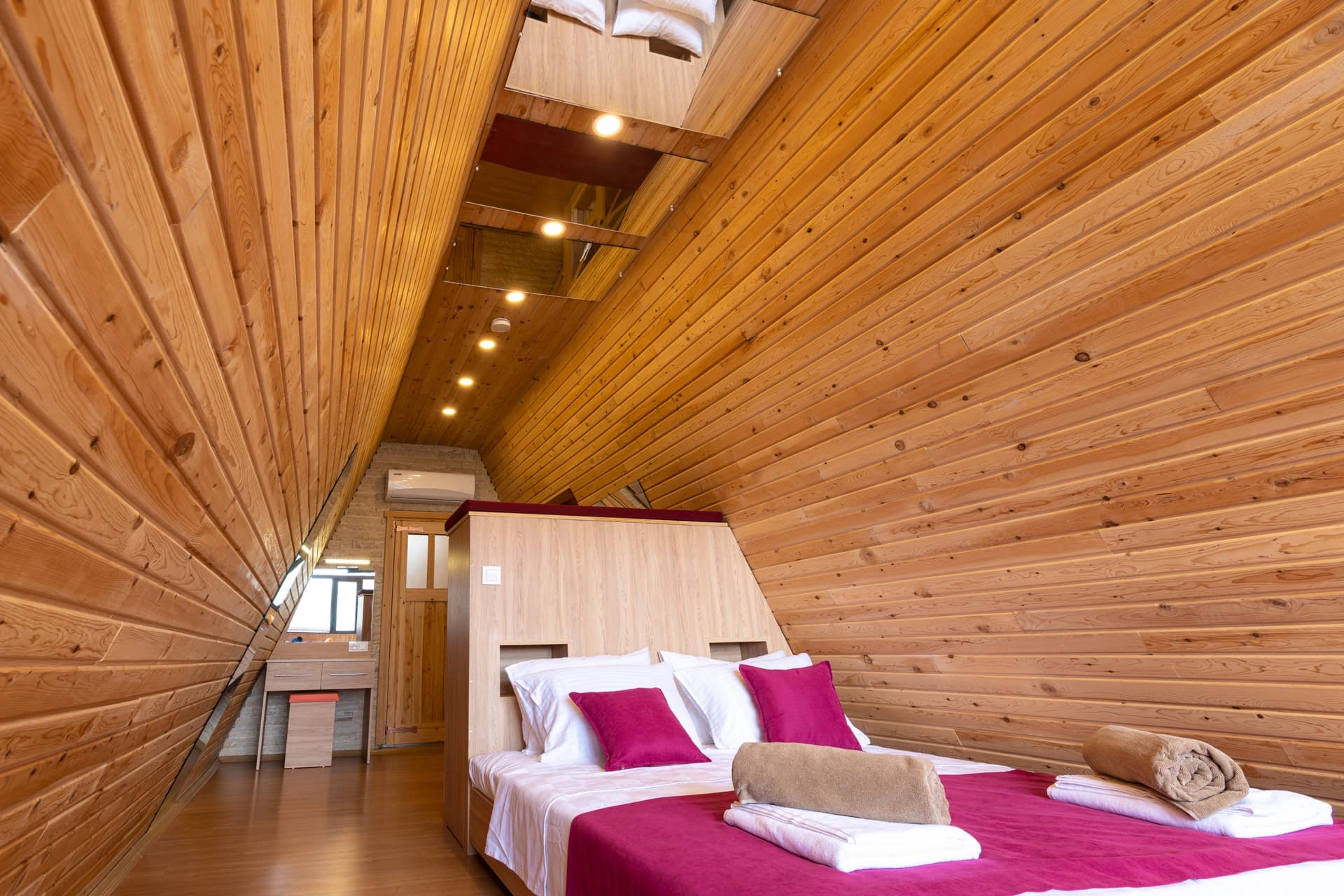 Villa Gürhan Korunaklı Havuz 93