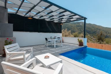 Villa Bozok Korunaklı Havuz 42