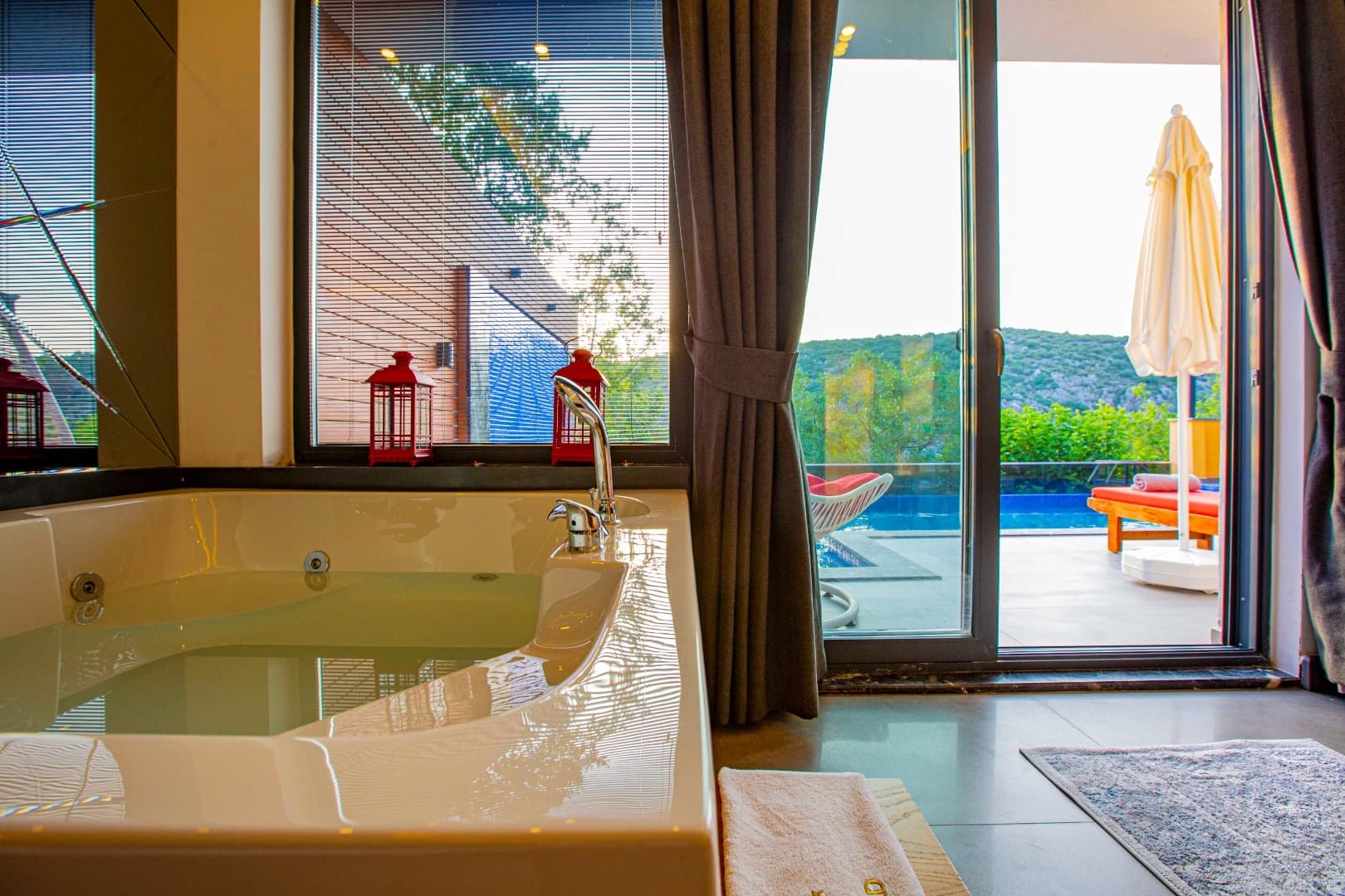 Villa Gold Premium Üzümlü 50