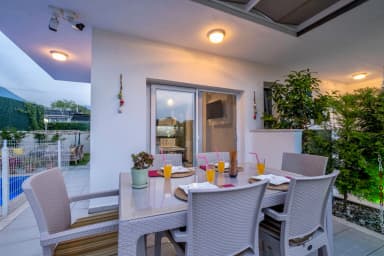 Villa Hanımeli Özel Havuzlu 11