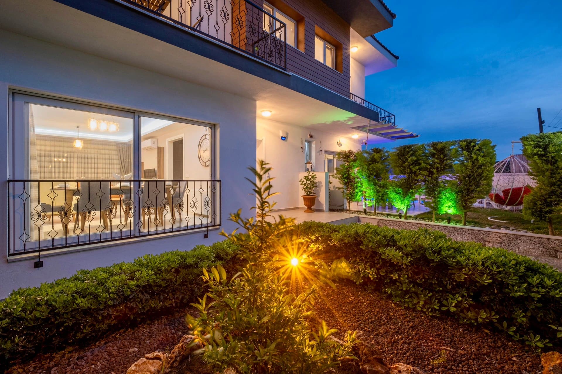 Villa Sarmaşık Korunaklı Havuz 67