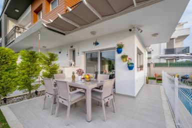 Villa Sarmaşık Korunaklı Havuz 39