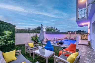 Villa Sarmaşık Korunaklı Havuz 31