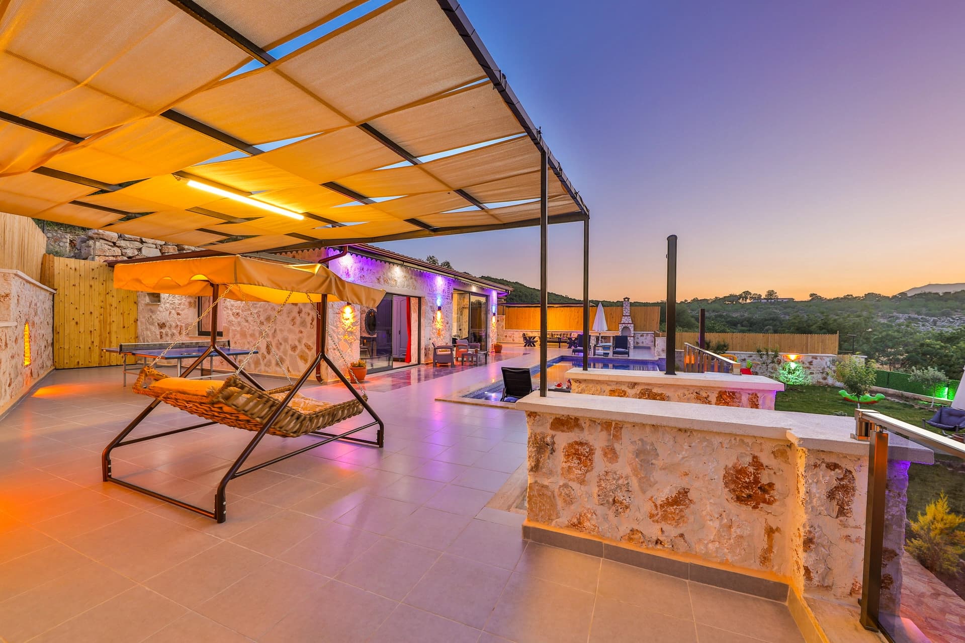 Villa Isında Konağı Korunaklı Havuz 78