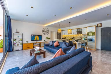 Villa Neon Korunaklı Havuz 85