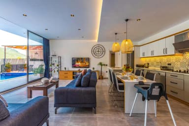 Villa Neon İslamlar 16