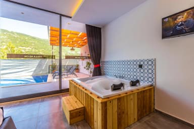 Villa Neon İslamlar 52