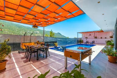 Villa Neon İslamlar 14