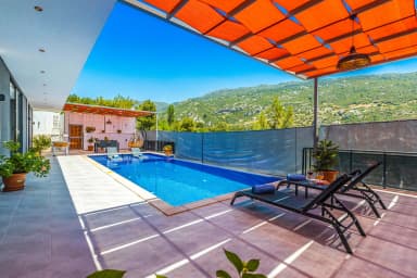 Villa Neon İslamlar 62