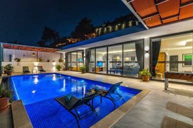 Villa Neon İslamlar 84