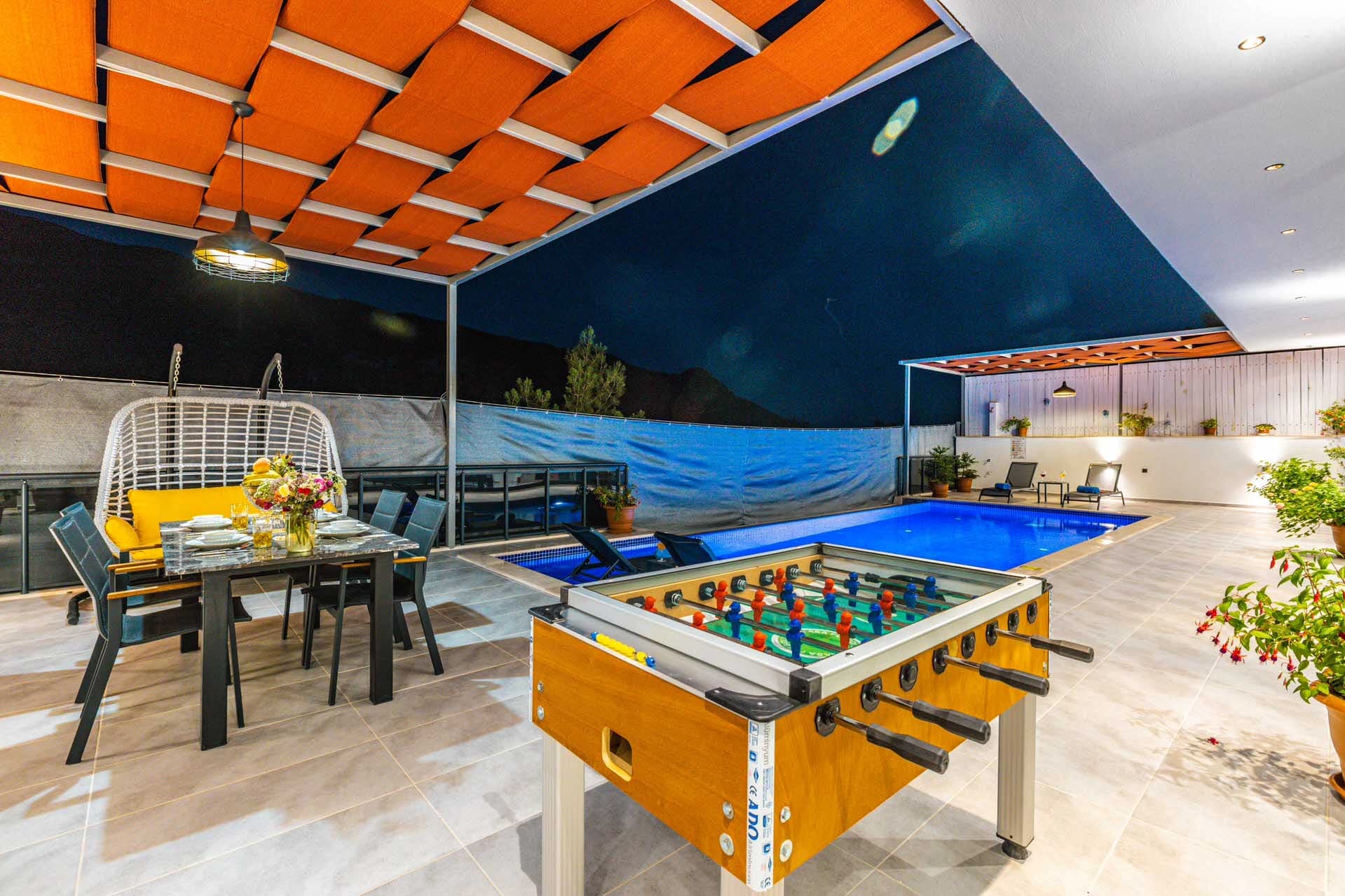 Villa Neon Korunaklı Havuz 57