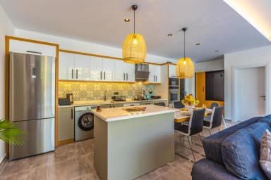 Villa Neon İslamlar 44