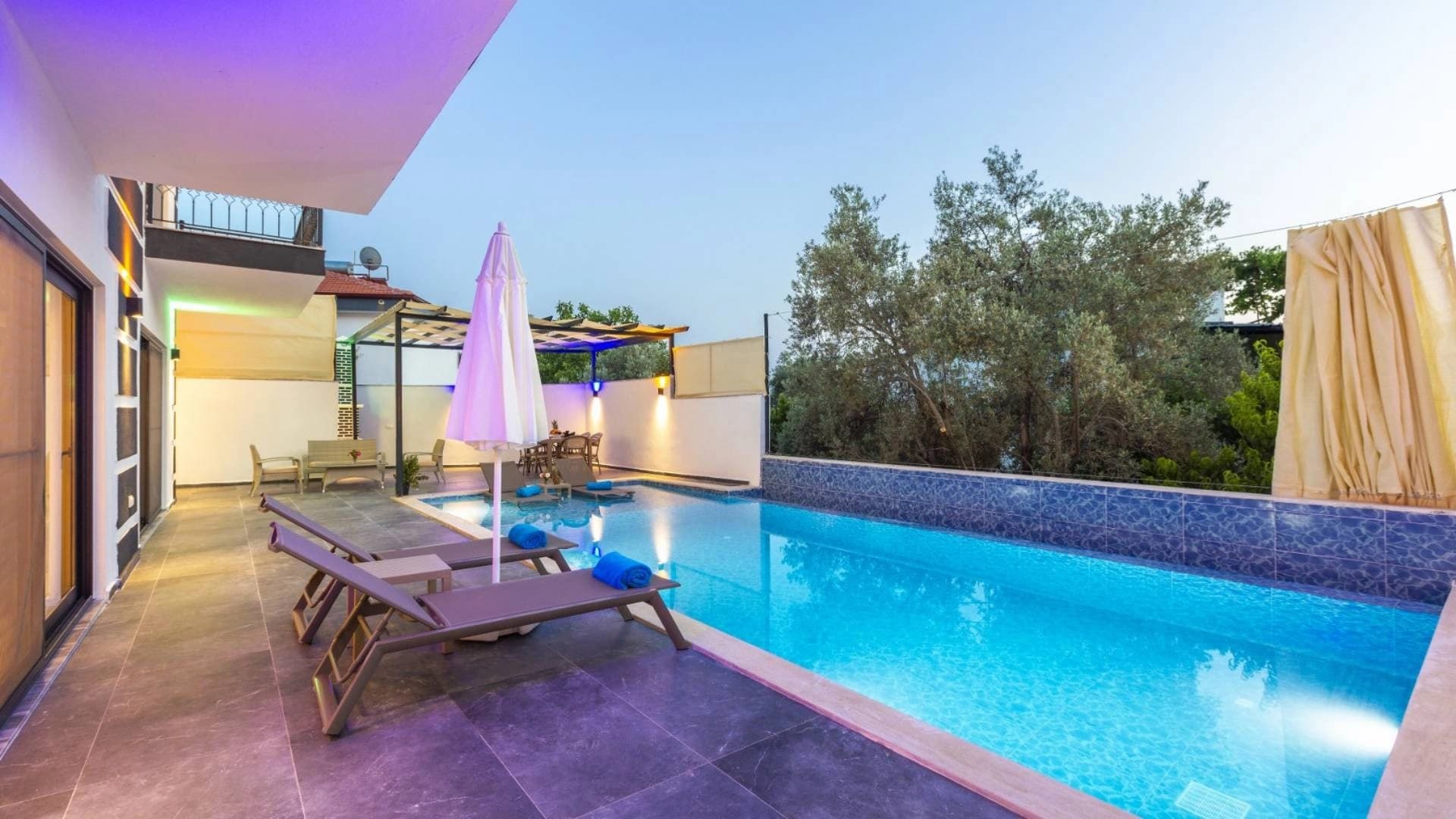 Villa Night İslamlar 15
