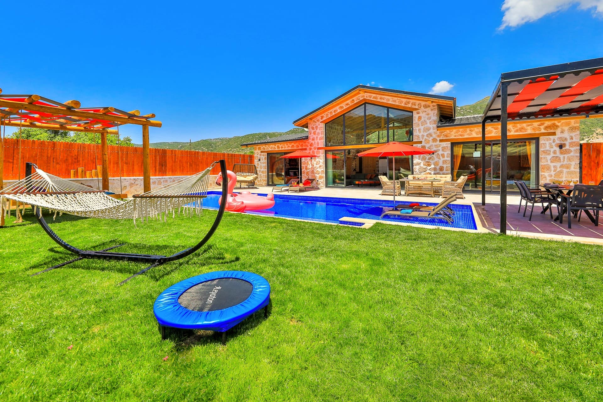 Villa Düşler Bahçesi Korunaklı Havuz 37