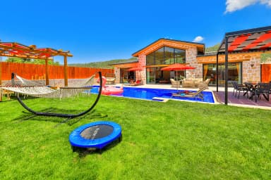 Villa Düşler Bahçesi Korunaklı Havuz 37