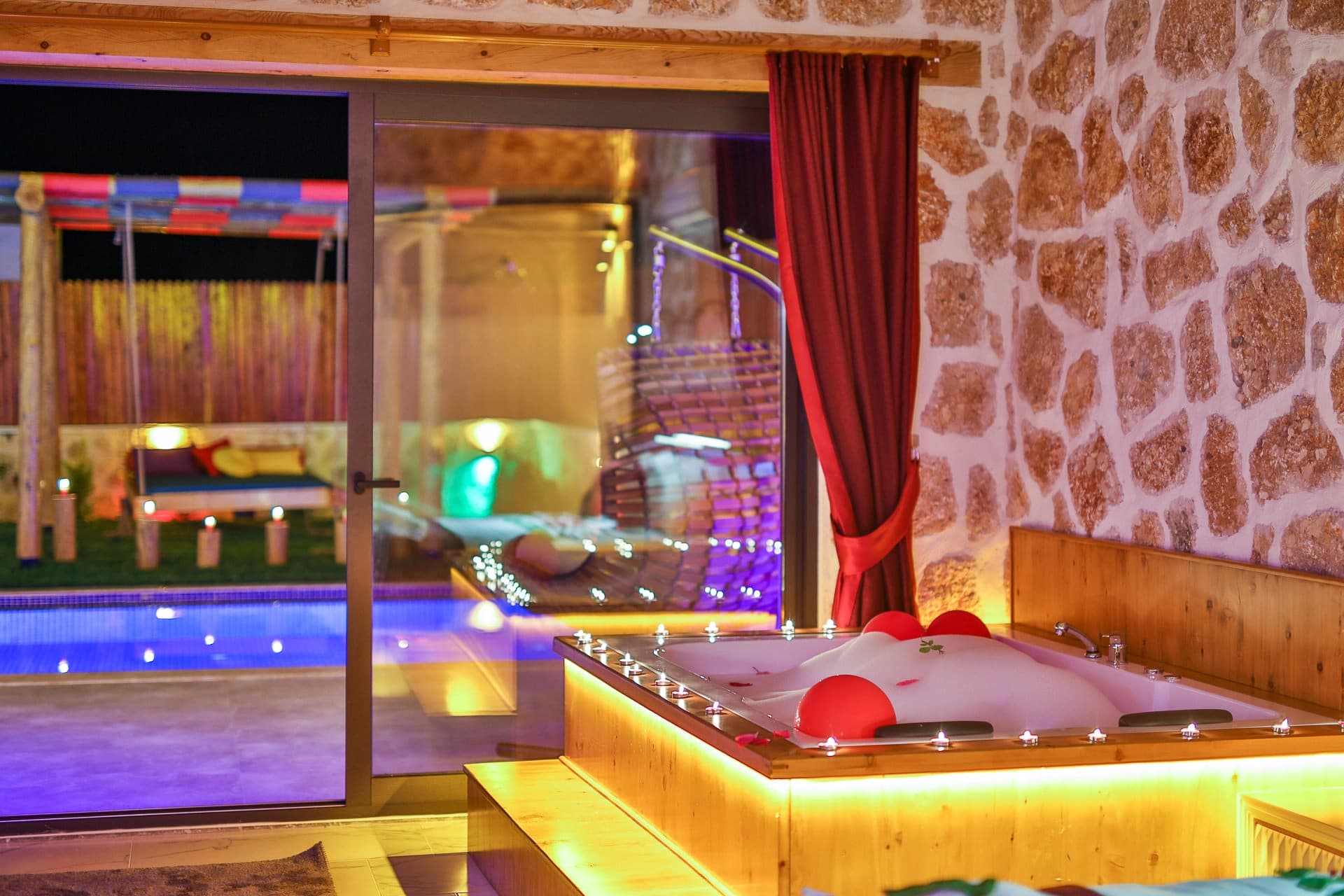 Villa Düşler Bahçesi Korunaklı Havuz 89