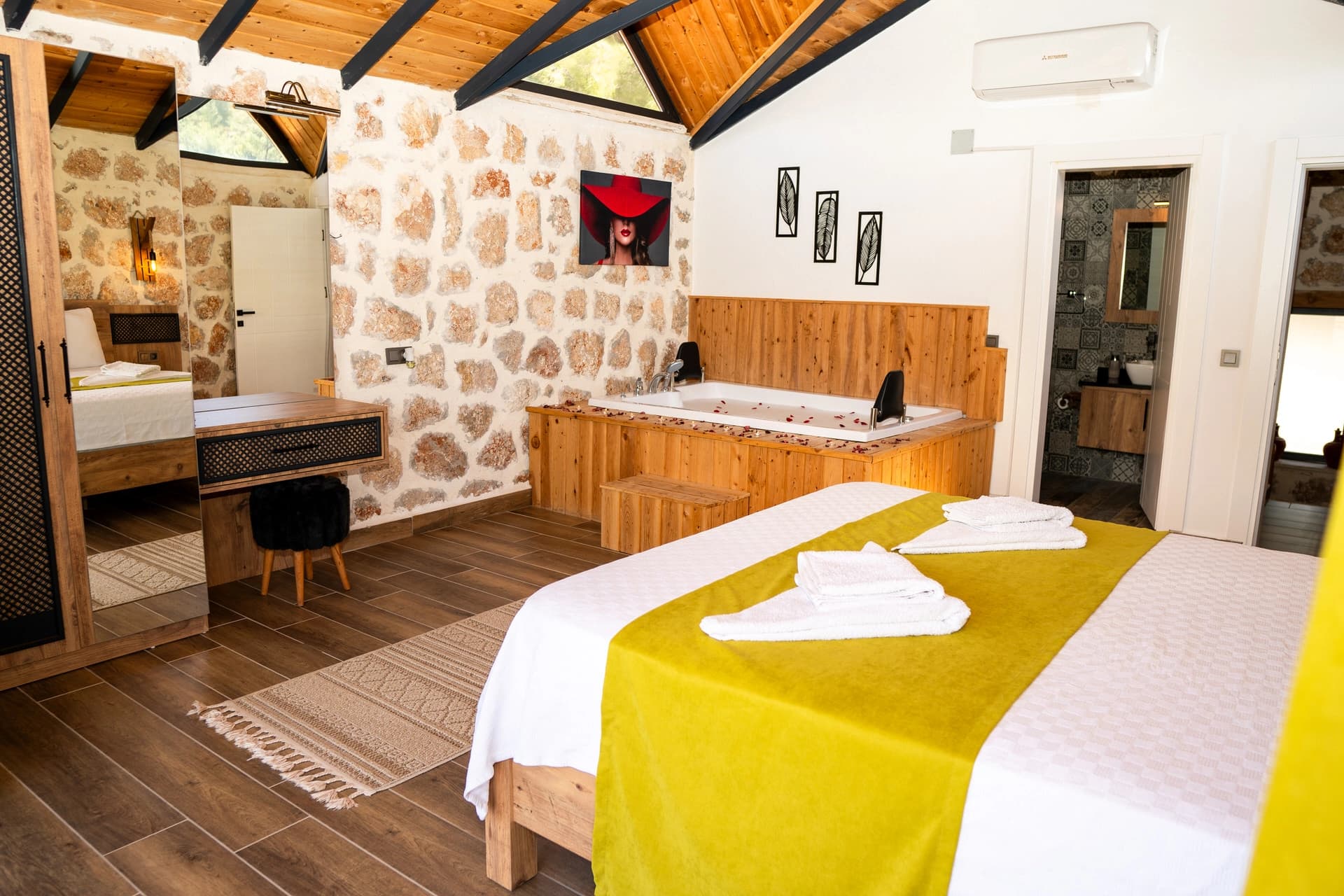 Villa Fiesta Korunaklı Havuz 17