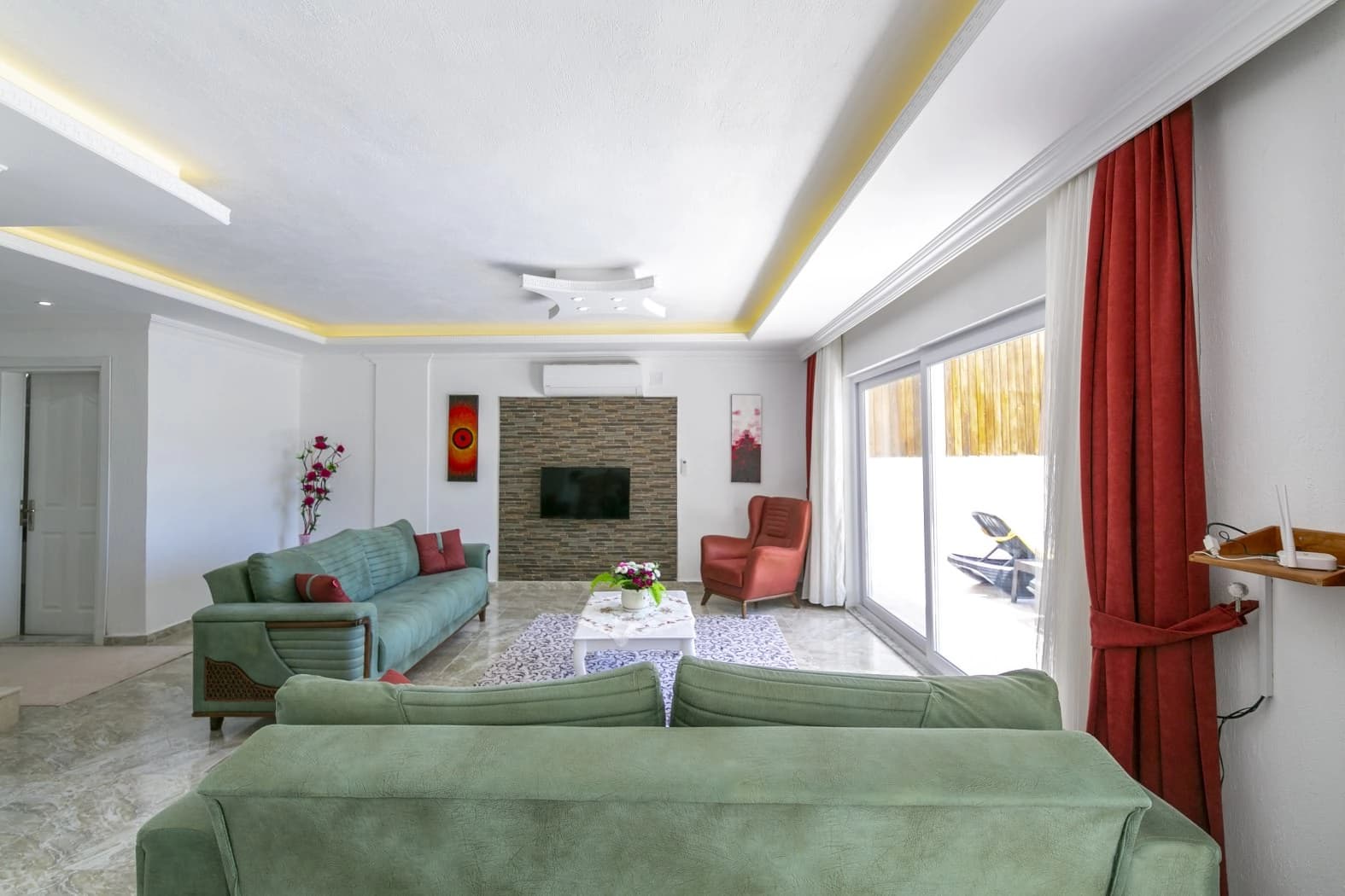 Villa Domino Korunaklı Havuz 45