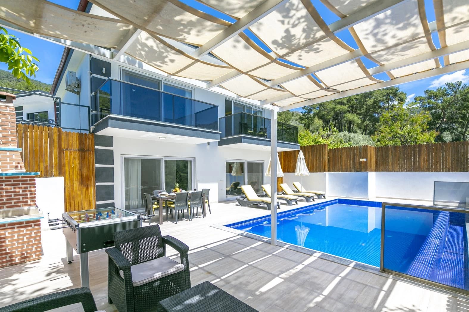 Villa Domino Korunaklı Havuz 51