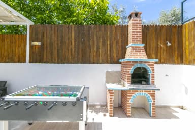 Villa Domino Korunaklı Havuz 17