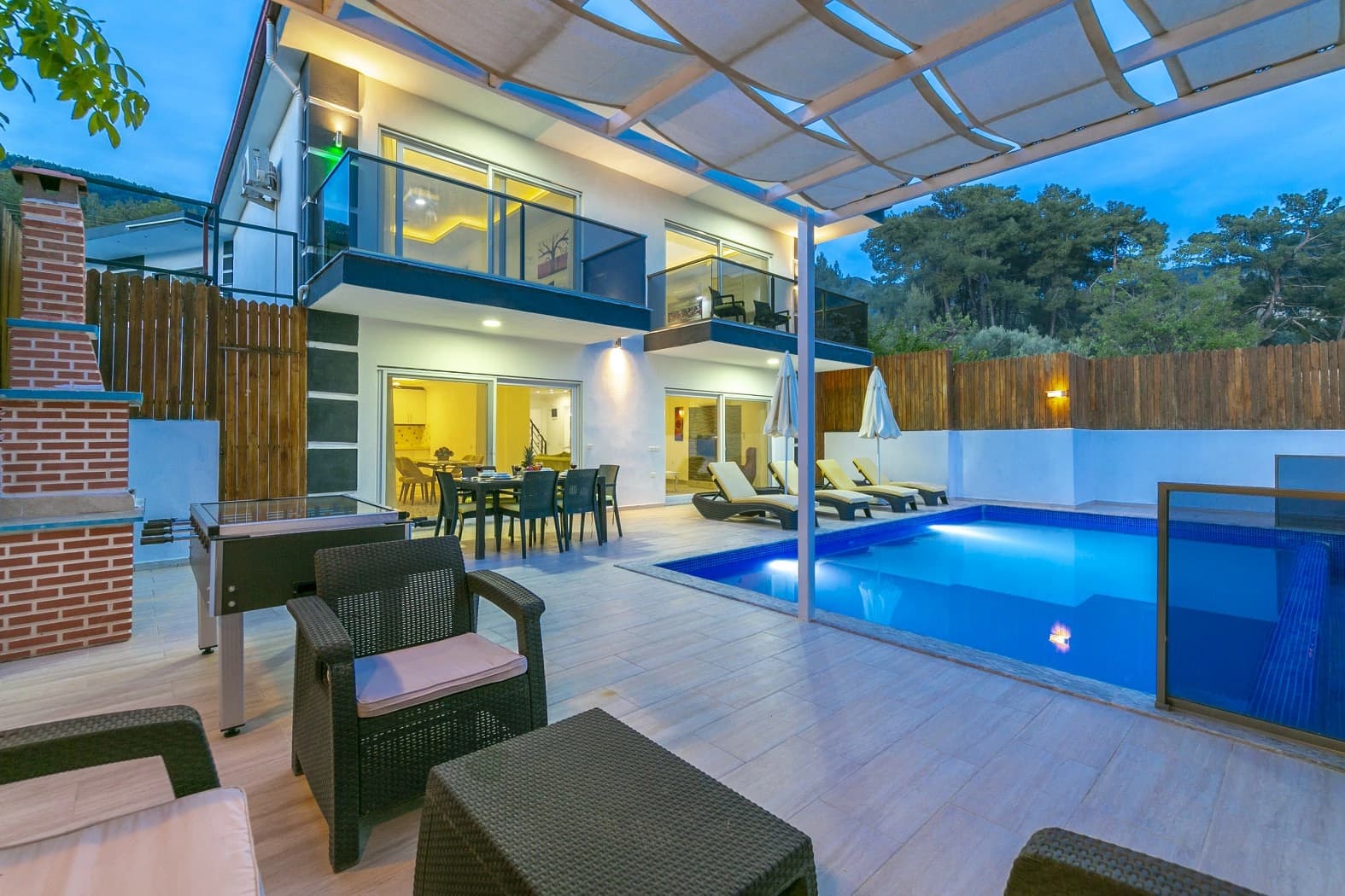 Villa Domino Korunaklı Havuz 57