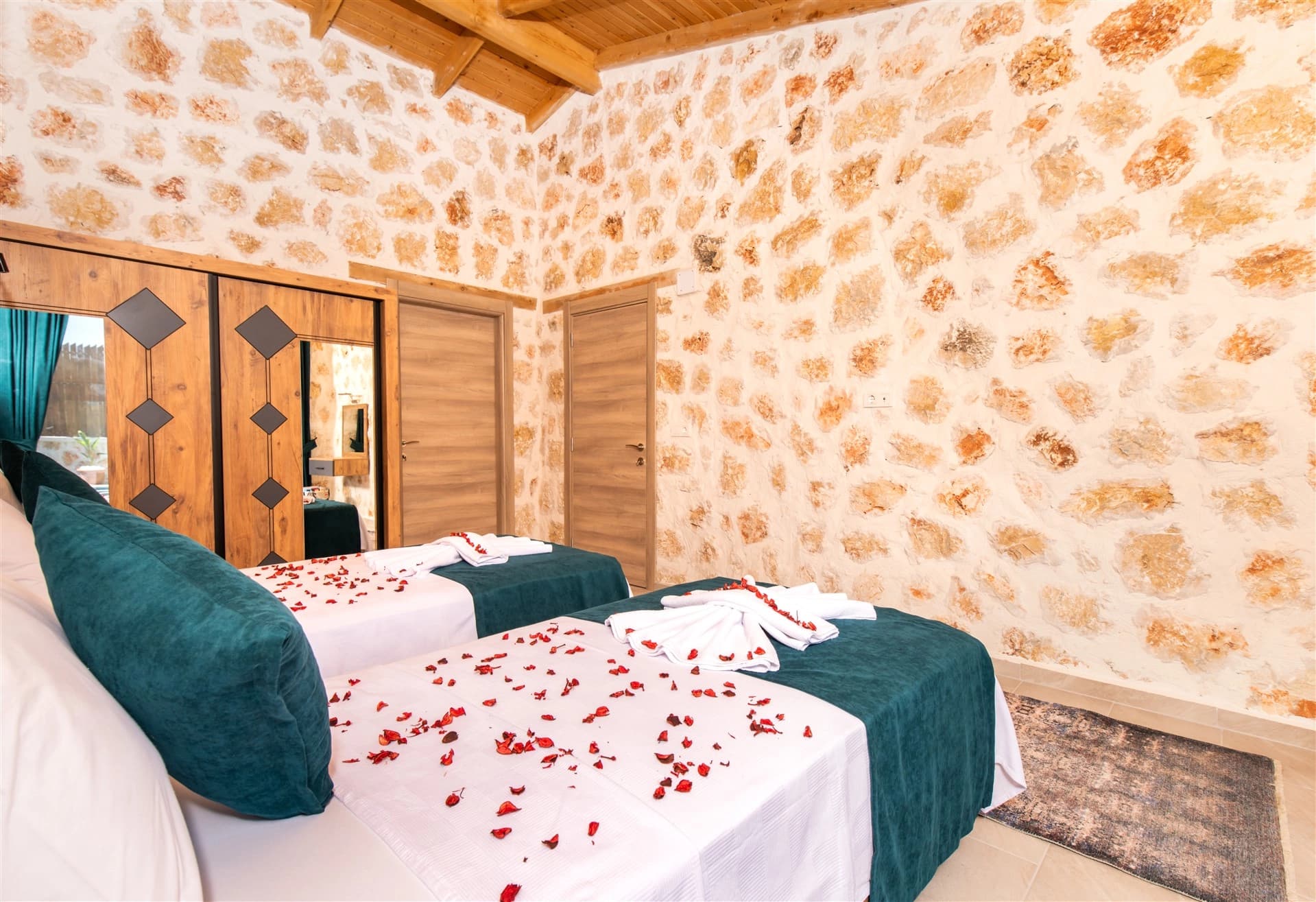 Villa Nefesim Korunaklı Havuz 74