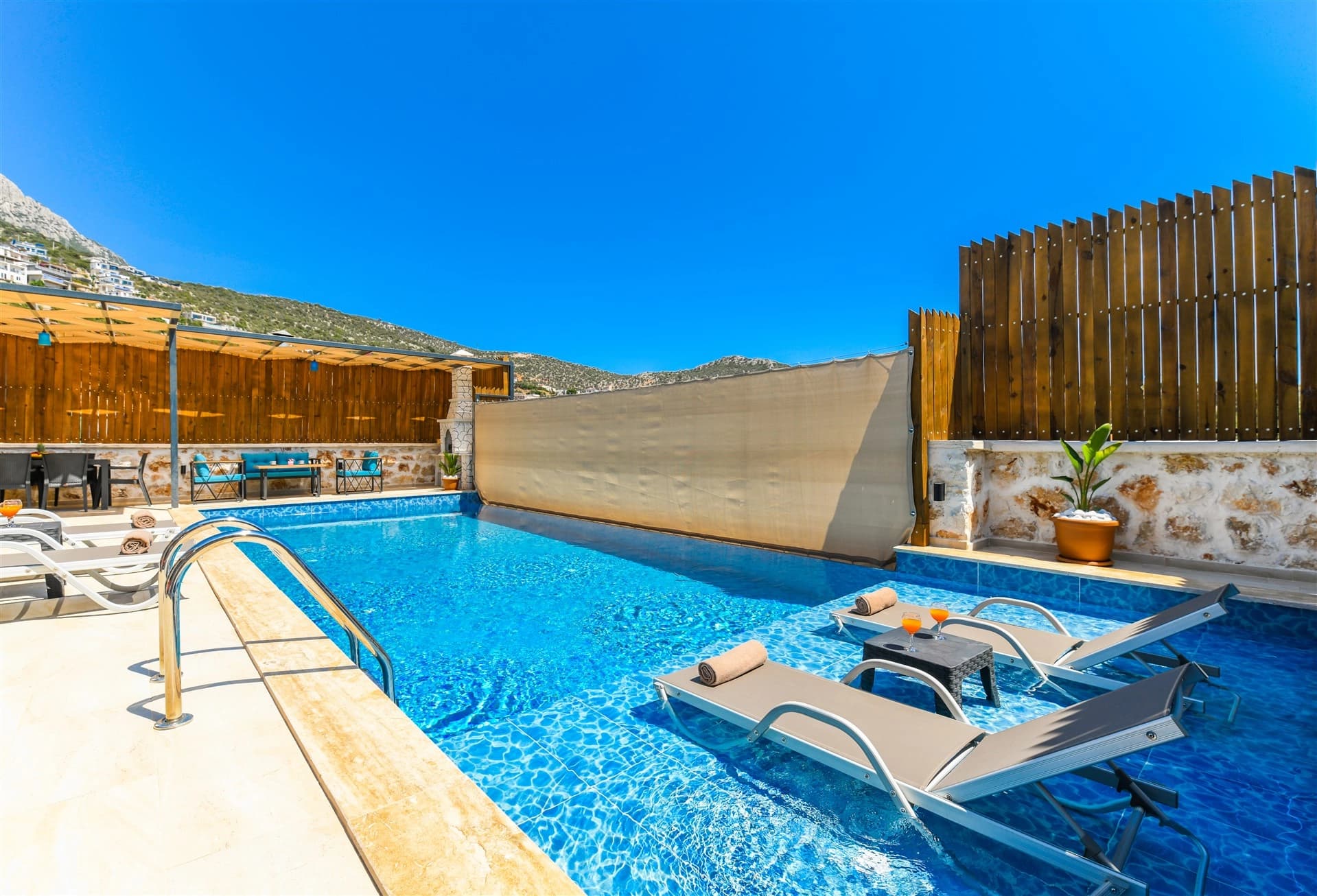 Villa Nefesim Korunaklı Havuz 44