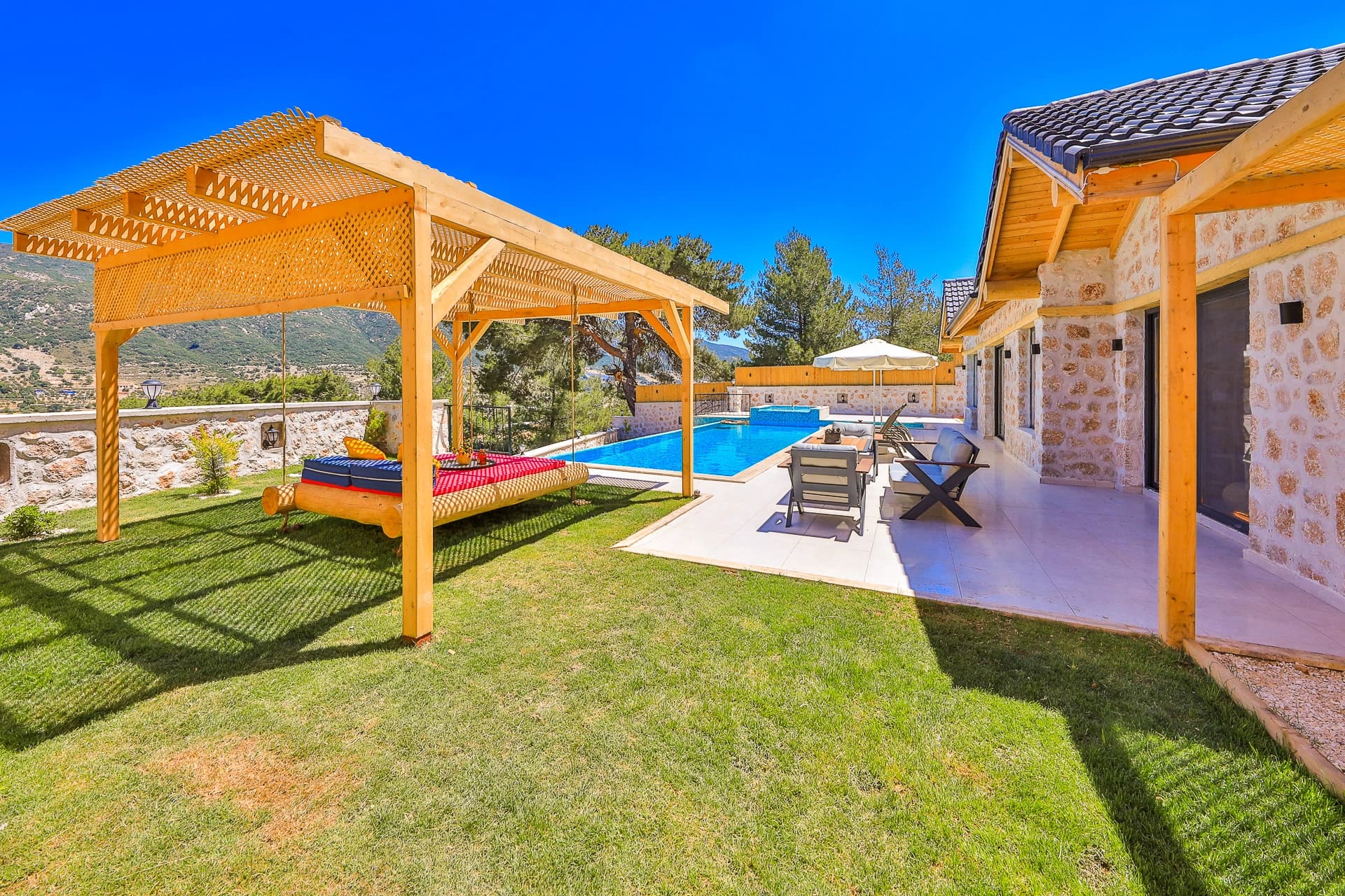 Villa Artena Korunaklı Havuz 99