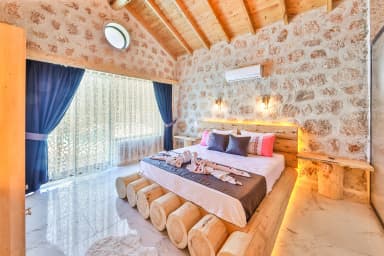 Villa Artena Korunaklı Havuz 73