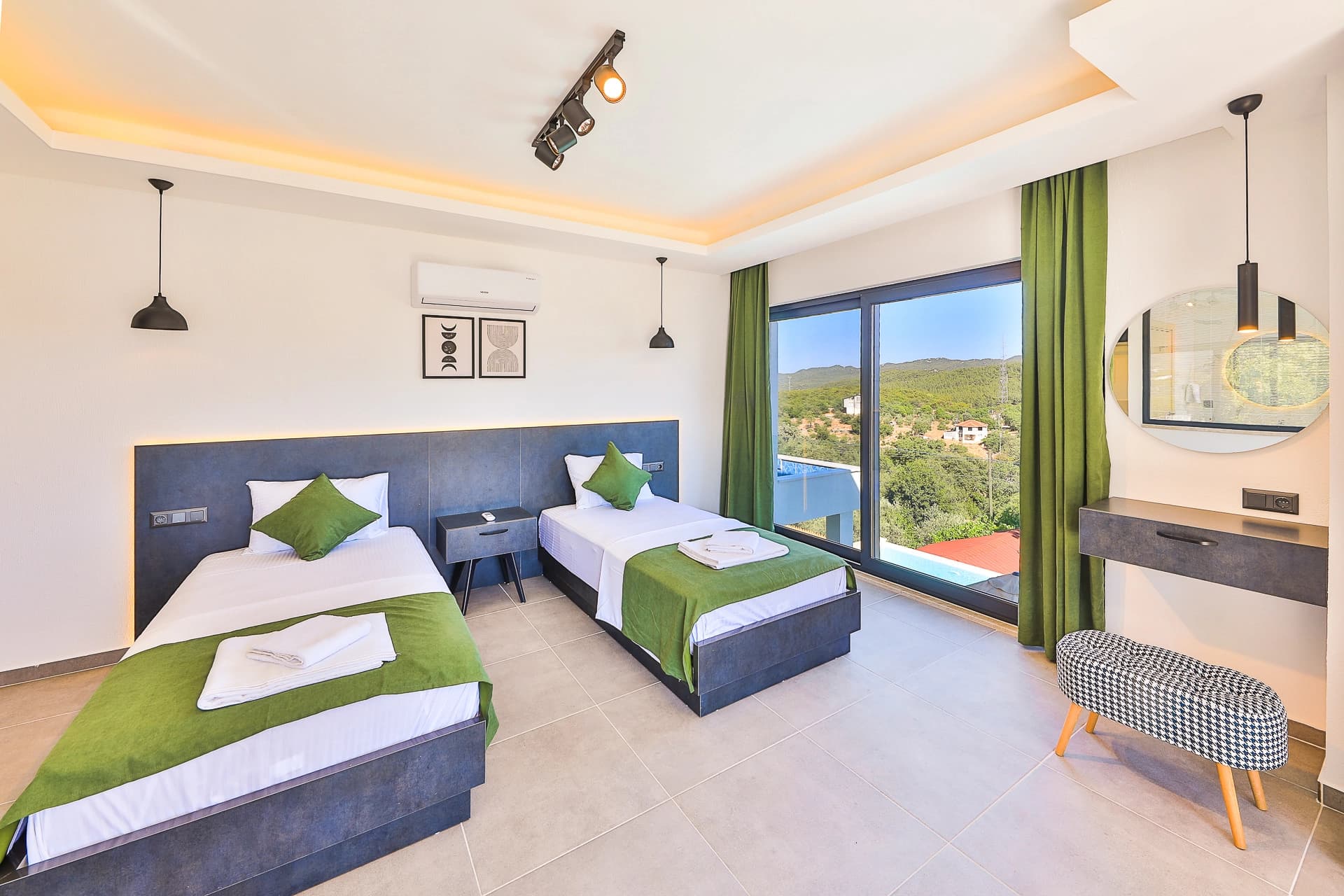 Villa Lares Çocuk Havuzu 24