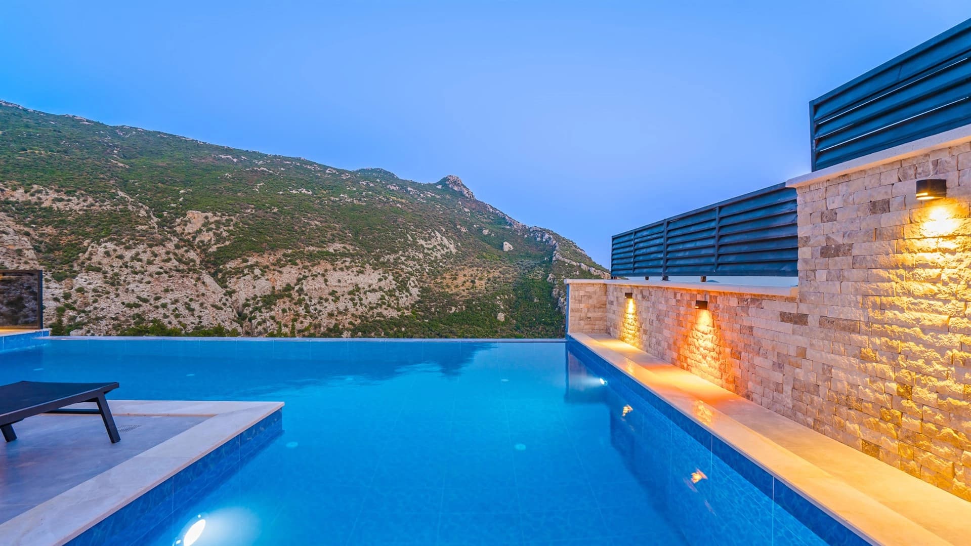 Villa Kartal Tepesi Korunaklı Havuz 64