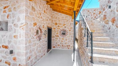 Villa Kartal Tepesi Korunaklı Havuz 12