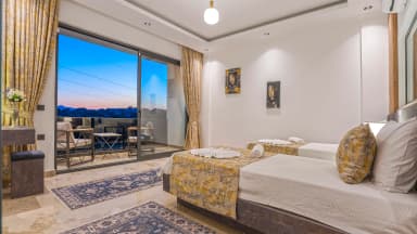 Villa Tilya Korunaklı Havuz 60