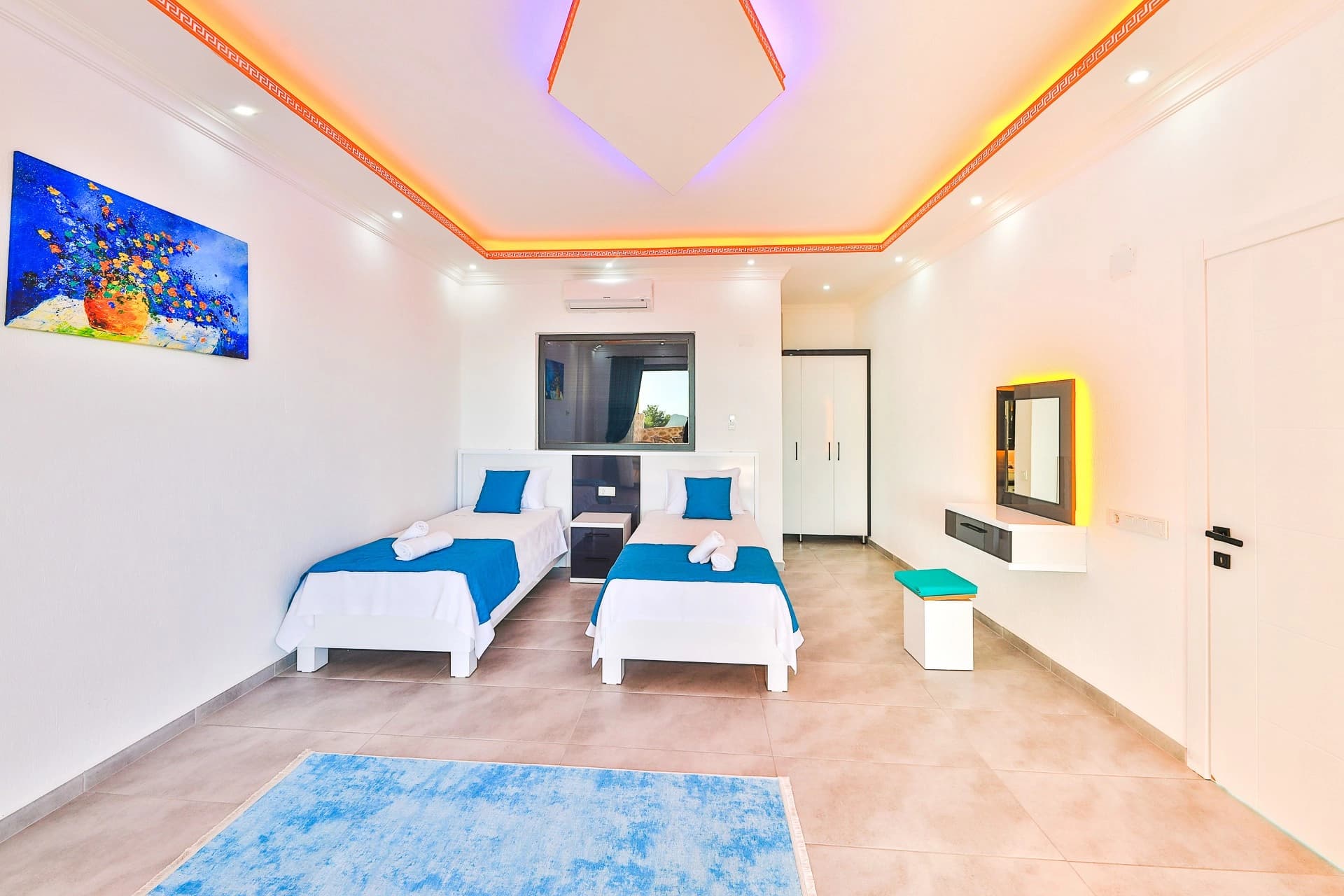 Villa Antik Korunaklı Havuz 10