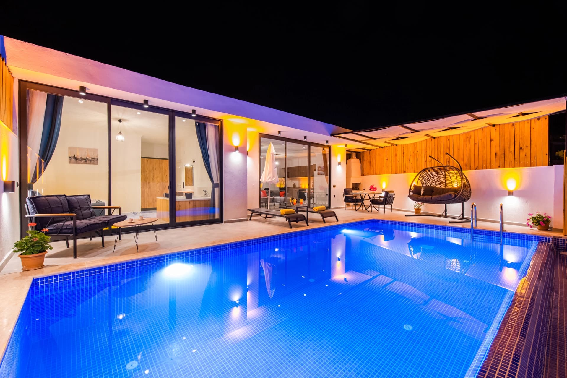 Villa Aysena Korunaklı Havuz 37