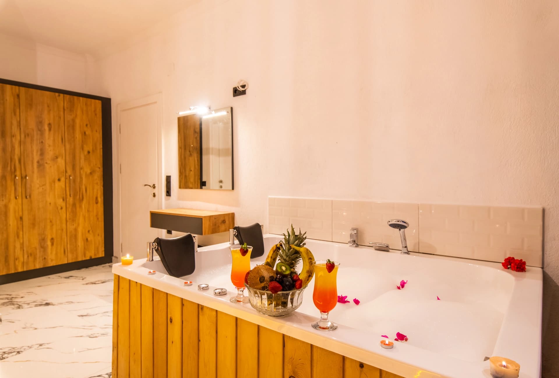 Villa Aysena Korunaklı Havuz 73