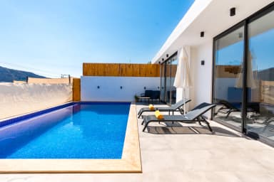Villa Aysena Korunaklı Havuz 43