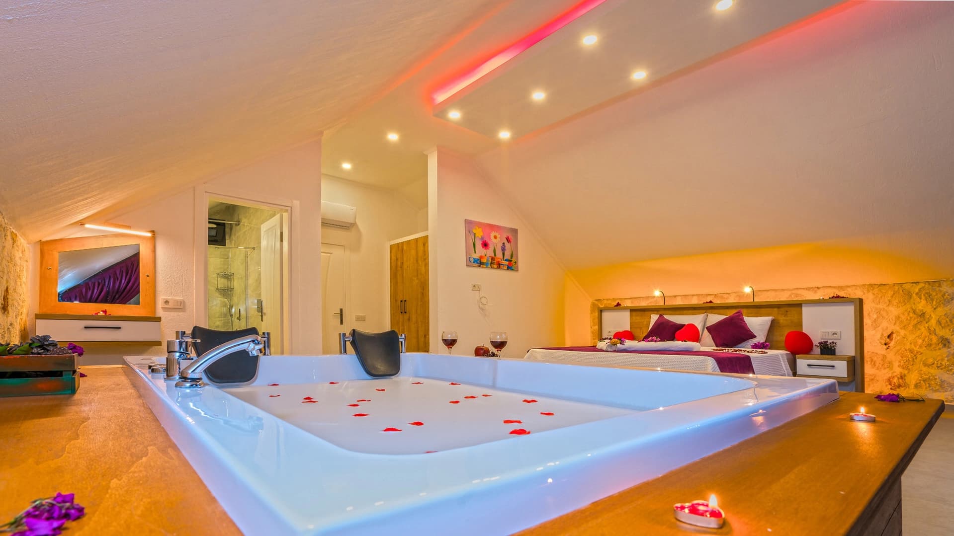 Villa Çamlık Korunaklı Havuz 61