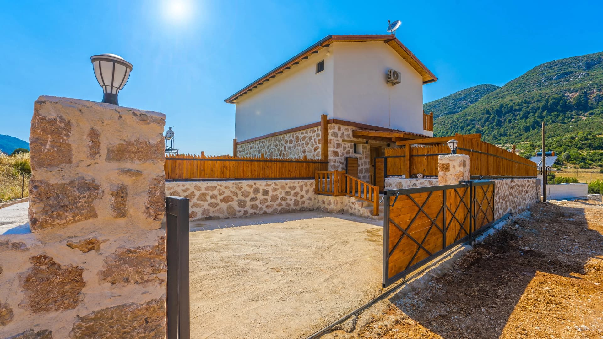 Villa Serendipity Korunaklı Havuz 22