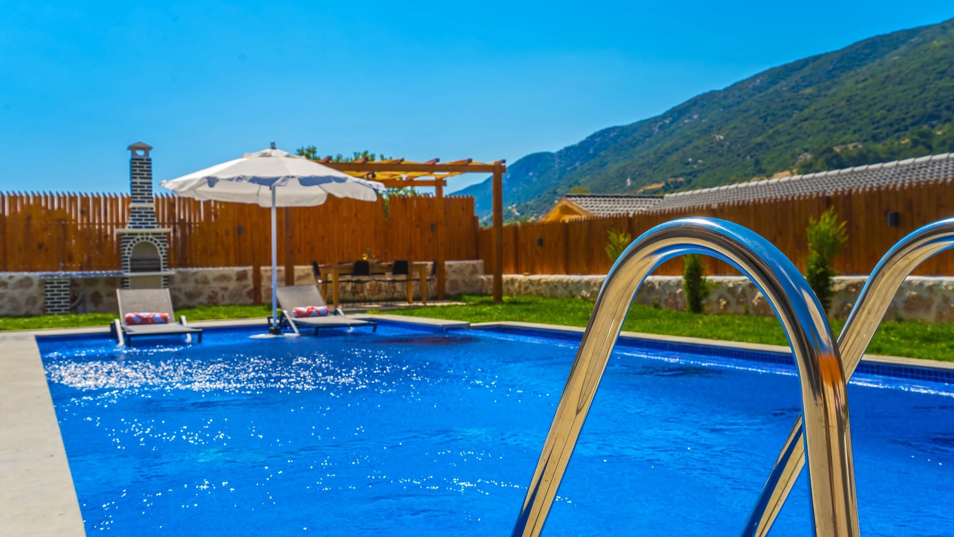 Villa Serendipity Korunaklı Havuz 62