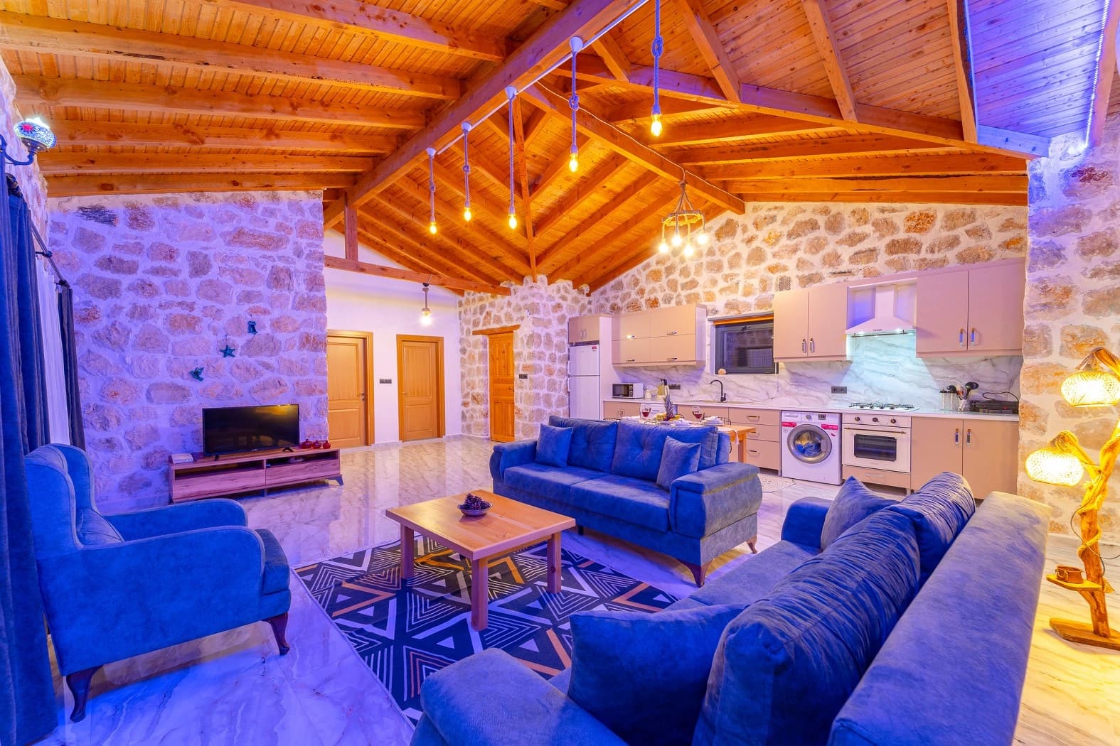 Villa Ceviziçi Sarıbelen 32