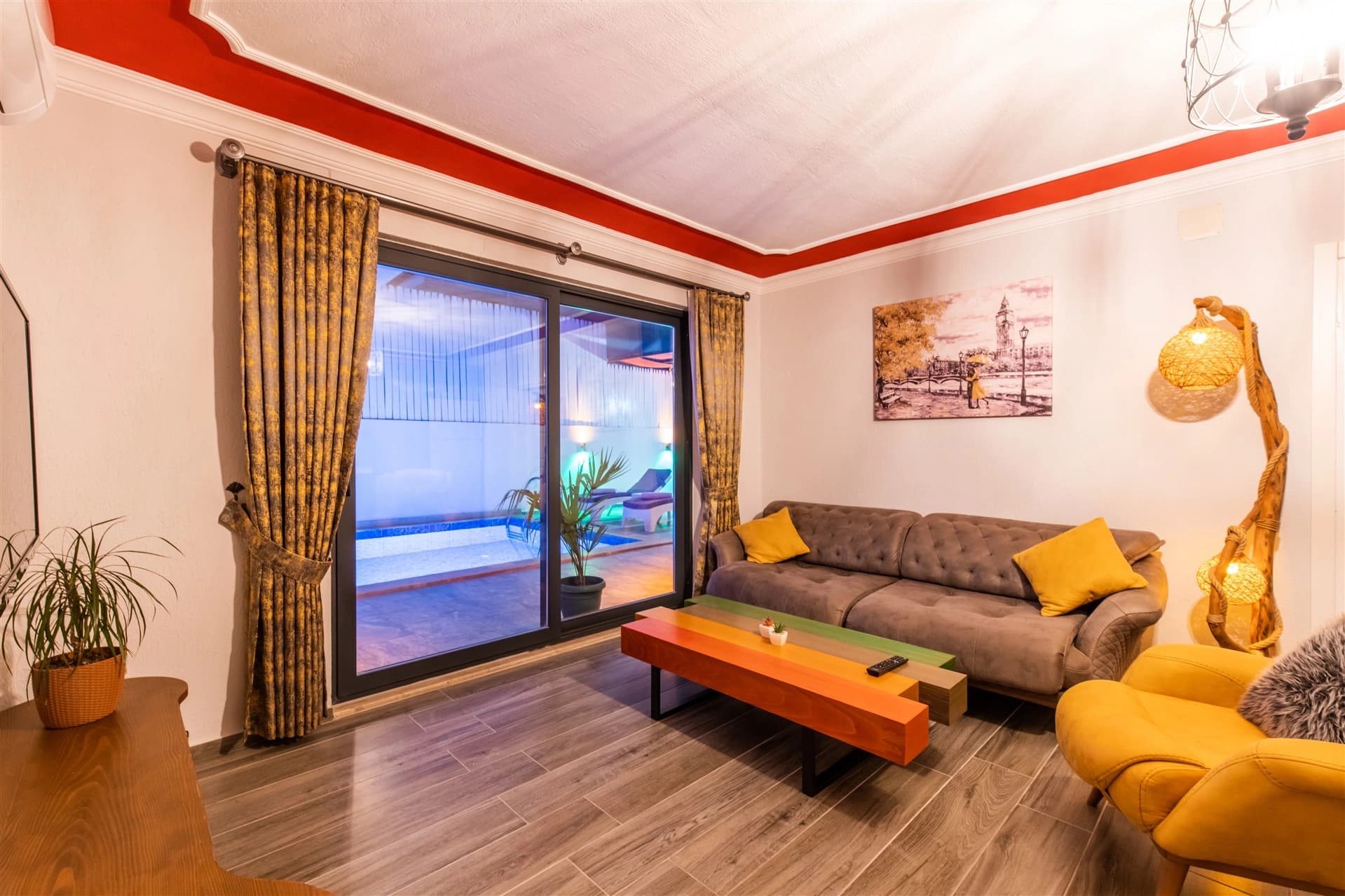 Villa Gece Korunaklı Havuz 29